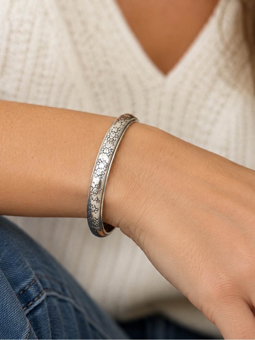 Brighton Silver Floral Rhinestone Bangle Bracelet- Magnetic Closure - Picture 2 of 7